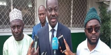 Crise politique en Guinée : la Cédeao prend son bâton de pèlerin…