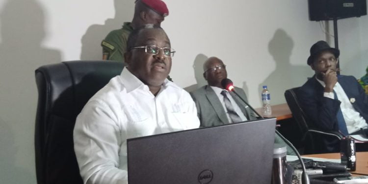 Devant la presse : le président de la CENI dit qu’il savait que forcément le référendum était en préparation…