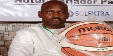 Sport : Sakoba Keïta, réélu à la tête de la fédération guinéenne de basket-ball