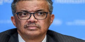 Réaction tardive, complaisance envers la Chine… Pourquoi la gestion de la pandémie de Covid-19 par l’OMS est autant critiquée