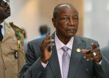 Face à la « désunion » des agents de santé contre la pandémie du Covid-19, Alpha Condé met en place un Conseil scientifique…