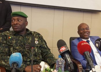 En conférence de presse, les « hérauts » du CNRD présentent l’état des lieux de la transition…