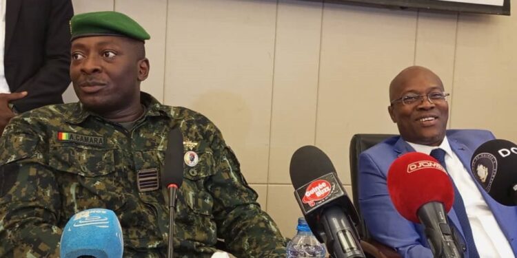 En conférence de presse, les « hérauts » du CNRD présentent l’état des lieux de la transition…