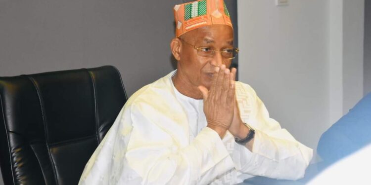 Guinée : Cellou Dalein Diallo « éloigné » désormais du pouvoir ?