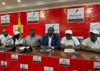 Le Forum des Forces Sociales de Guinée dénonce les manquements des autorités de la transition