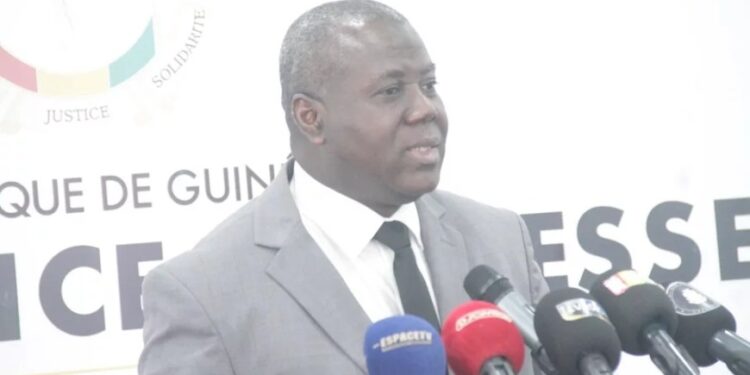 Affaire de récupération de domiciles des anciens Premiers ministres guinéens : l’Agent judiciaire de l’État s’exprime