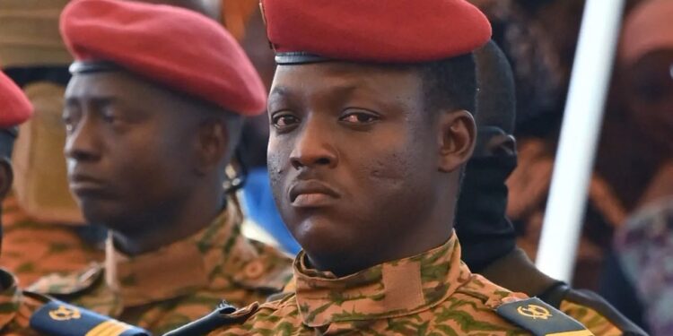 Départ de l’armée française du Burkina Faso : le ministre porte-parole du gouvernement donne des précisions 
