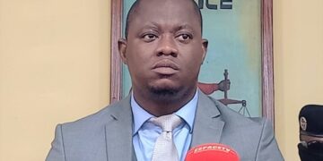 Guinée  : le ministre Alphonse Charles Wright ordonne « des poursuites judiciaires contre Yoro DIARRA »