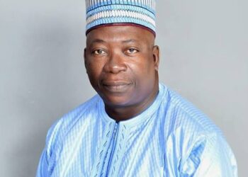 Incompatibilité entre le statut de membre du CNT et la profession d’avocat : Me Mohamed Traoré se défend