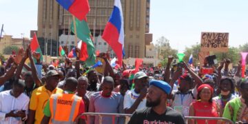 Manifestation contre la présence française au Burkina Faso