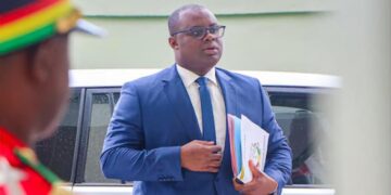 Transition sous CNRD : changer de Premier ministre s’impose