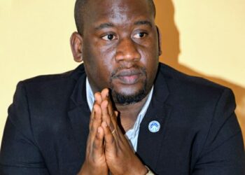 Transition : Aliou Bah critique « l’arrogance de la junte guinéenne »