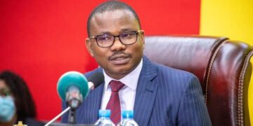 Dr Dansa Kourouma prend la parole en prévision d’un symposium sur la nouvelle Constitution