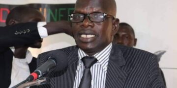 La junte militaire doit rester ferme face aux menaces de manifestations, selon Kaba du parti FIDEL