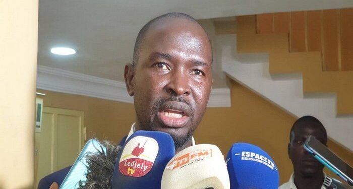 Arrestation d’Abdoul Sacko, coordinateur du forum des forces sociales de Guinée et membre des Forces Vives, par les autorités militaires