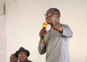 Le secrétaire exécutif du CNOSCG encourage les jeunes à promouvoir la paix et le dialogue 