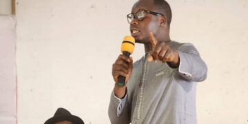 Le secrétaire exécutif du CNOSCG encourage les jeunes à promouvoir la paix et le dialogue 