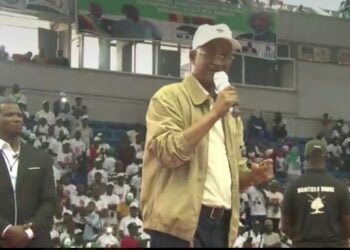 Cellou mobilise du monde à Luanda