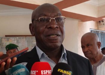 Guinée: Suspension du gouverneur de la région administrative de Kanakn pour « inaction »