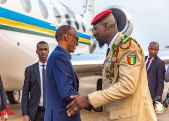 Paul Kagame en Guinée : la crainte d’une vision à long terme pour Mamadi Doumbouya ?