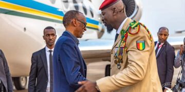 Paul Kagame en Guinée : la crainte d’une vision à long terme pour Mamadi Doumbouya ?
