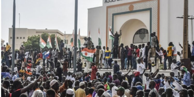 Coup d’État au Niger : RSF s’inquiète pour la liberté de la presse