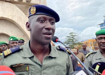 Mali : le gouvernement appelle au dialogue, les combats continuent