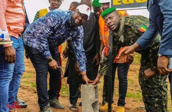 Pose de la première pierre de l’École Prytanée militaire à Coyah