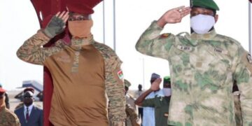 Le Mali et le Burkina Faso affichent leur soutien au nouveau régime nigérien