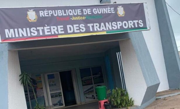 Nouveaux permis et cartes grises en Guinée : les dates clés du contrôle selon le Ministère des Transports