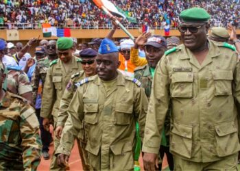 Niger : la France prône la manière forte, les USA privilégient la discussion