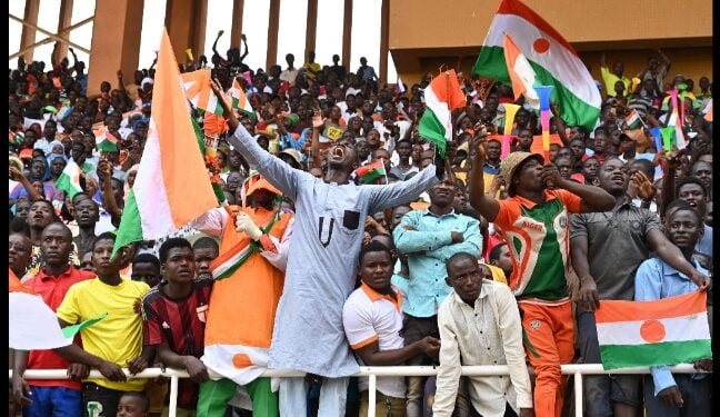 20.000 personnes défilent pour le CNSP à la veille de l’expiration de l’ultimatum à l’ambassadeur français