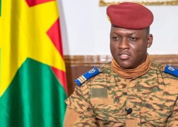 Le Burkina Faso se prépare à intervenir au Niger si la Cédéao y recourt à la force