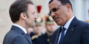 Coup de gueule du Niger contre le soutien de Macron à Bazoum