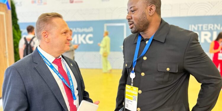 Commune urbaine de Siguiri à l’honneur : M. Koita présente les initiatives locales au Forum international