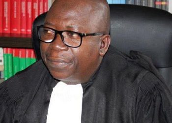 GUINÉE : UN MEMBRE DU CNT DÉMISSIONNE APRÈS L’EXPIRATION DU DÉLAI DE LA TRANSITION