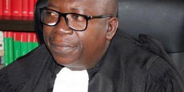 GUINÉE : UN MEMBRE DU CNT DÉMISSIONNE APRÈS L’EXPIRATION DU DÉLAI DE LA TRANSITION